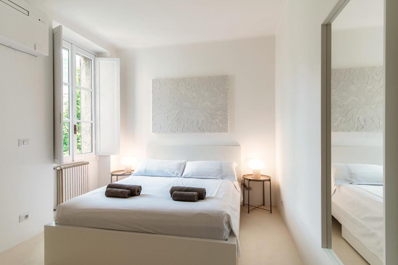 Giuliny Lovely Flat - The House Of Travelers Комо Экстерьер фото